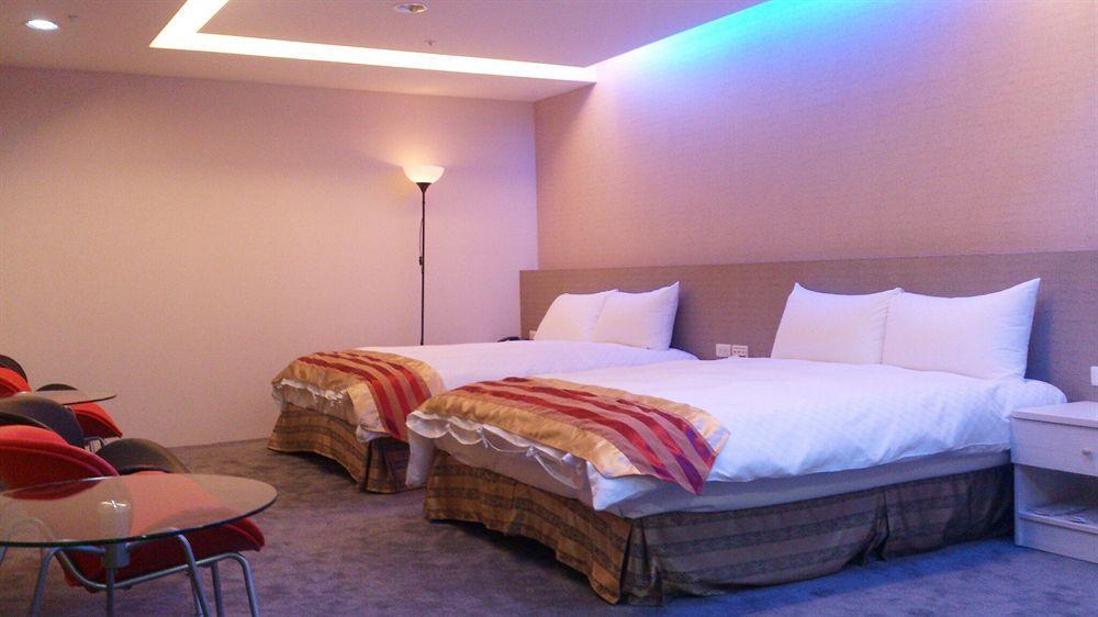צ'יאיי סיטי Shun-Yi Business Hotel מראה חיצוני תמונה