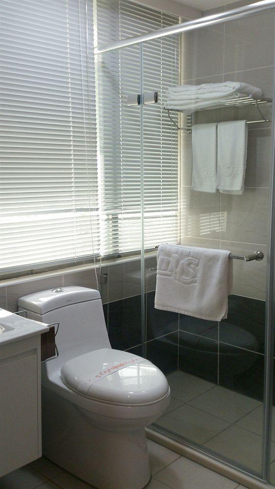 צ'יאיי סיטי Shun-Yi Business Hotel מראה חיצוני תמונה